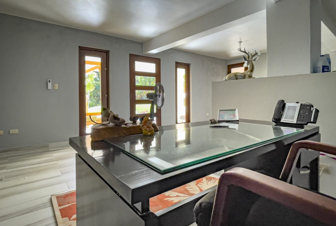 buyDRproperty Office space in a stunning 4 bedroom villa with modern desk and decor. Sosua Real Estate