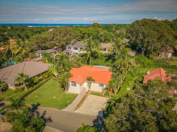 V15401-592x444 SOSUA Properties