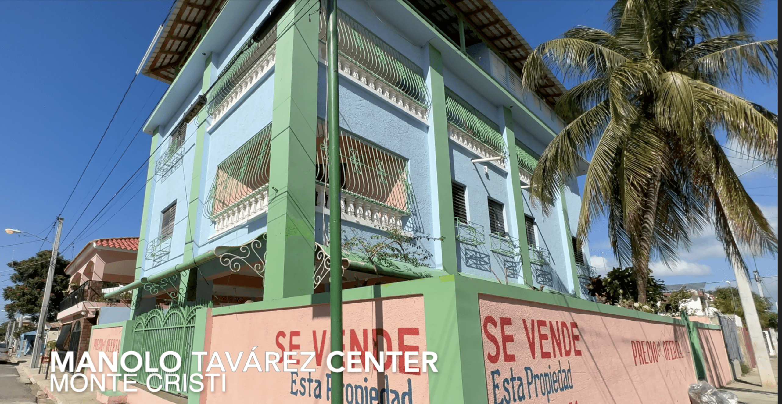 buyDRproperty Affordable hotel facility for sale with "Se Vende" signs, Monte Cristi Sosua Real Estate