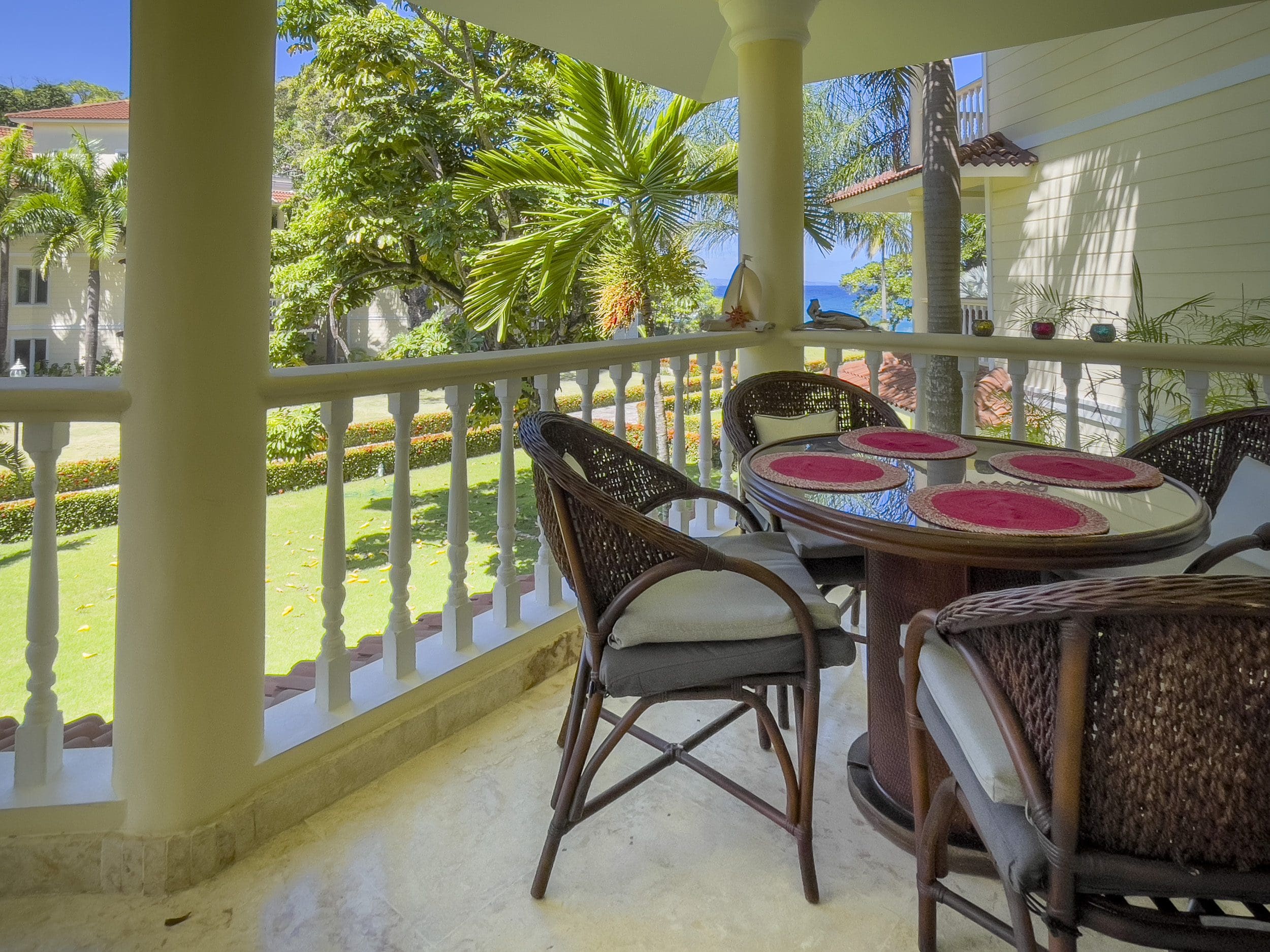 buyDRproperty Outdoor dining area of a 3 bedroom oceanfront condo with ocean view Sosua Real Estate