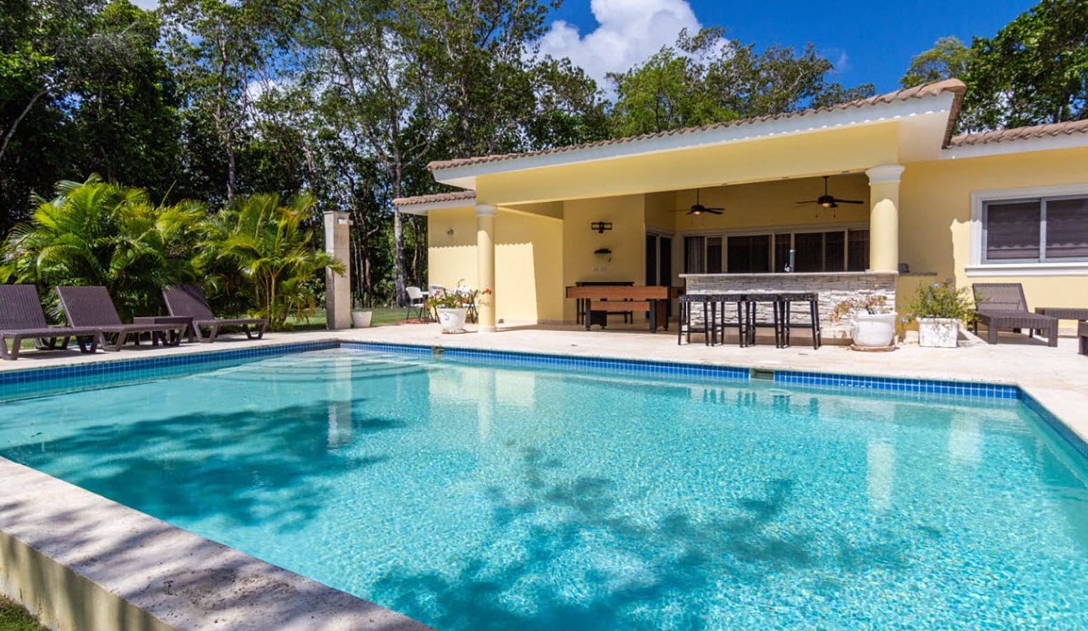 buyDRproperty Beautiful Villa BELLA in Casa Linda with a private pool and lounge chairs Sosua Real Estate
