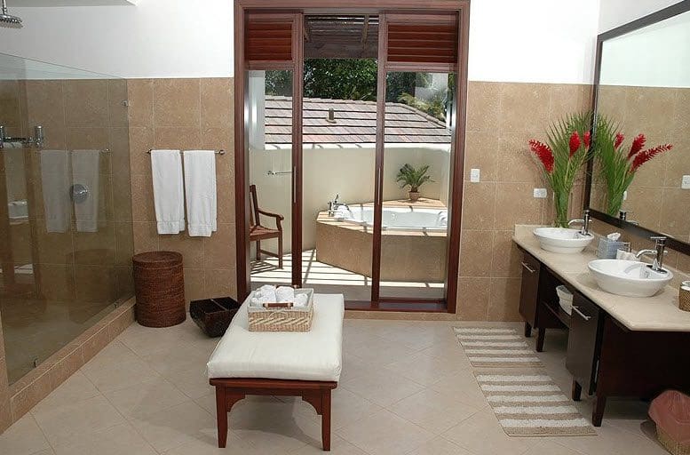 buyDRproperty Luxurious bathroom with outdoor access in Beautiful VILLA BRILLANTE. Sosua Real Estate