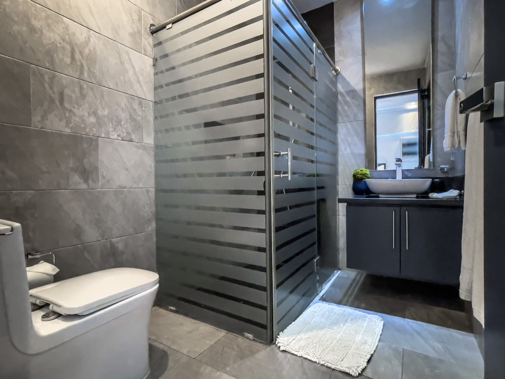 buyDRproperty Modern bathroom in a 3-bedroom villa for sale in Sosua Ocean Village, Dominican Republic. Sosua Real Estate