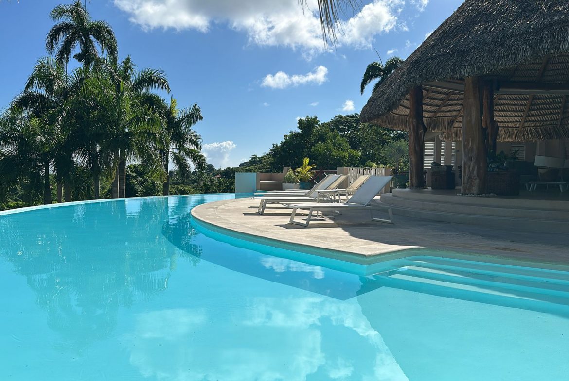 buyDRproperty Infinity pool at an ocean view villa for sale in Cabrera, Dominican Republic. Sosua Real Estate
