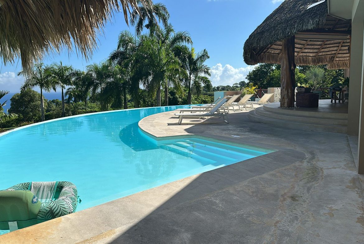 buyDRproperty Infinity pool at an Ocean View Villa for Sale in Cabrera, Dominican Republic. Sosua Real Estate