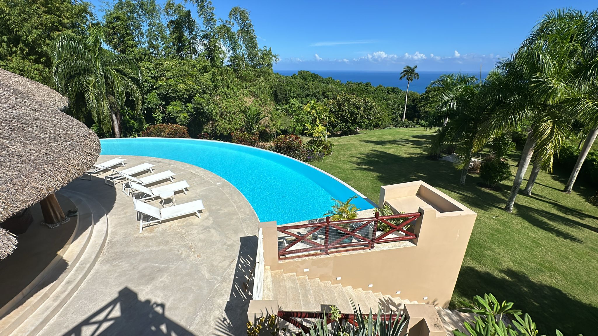 buyDRproperty Infinity pool at an Ocean View Villa for sale in Cabrera, Dominican Republic Sosua Real Estate