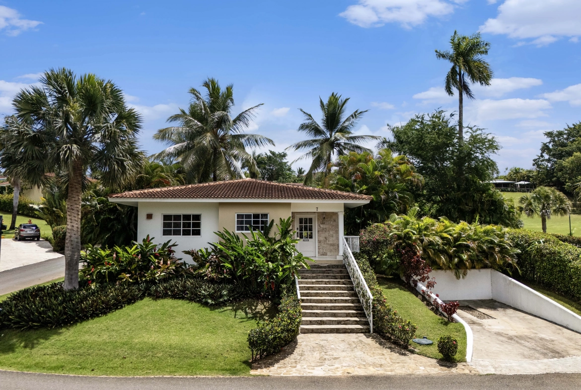 buyDRproperty Charming villa in Sosua with palm trees Sosua Real Estate