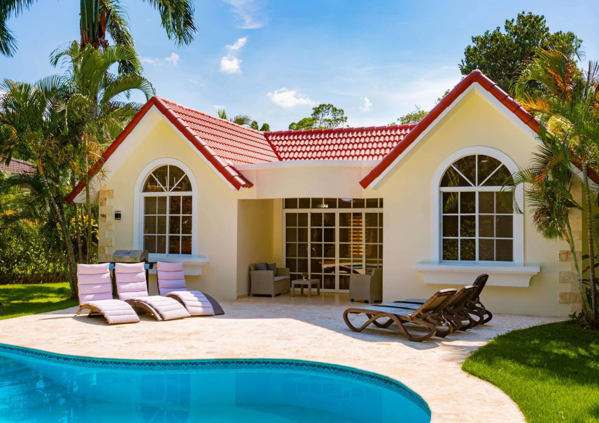 buyDRproperty Beautiful 3 BR Villa with pool and lounge chairs in Sosúa Sosua Real Estate