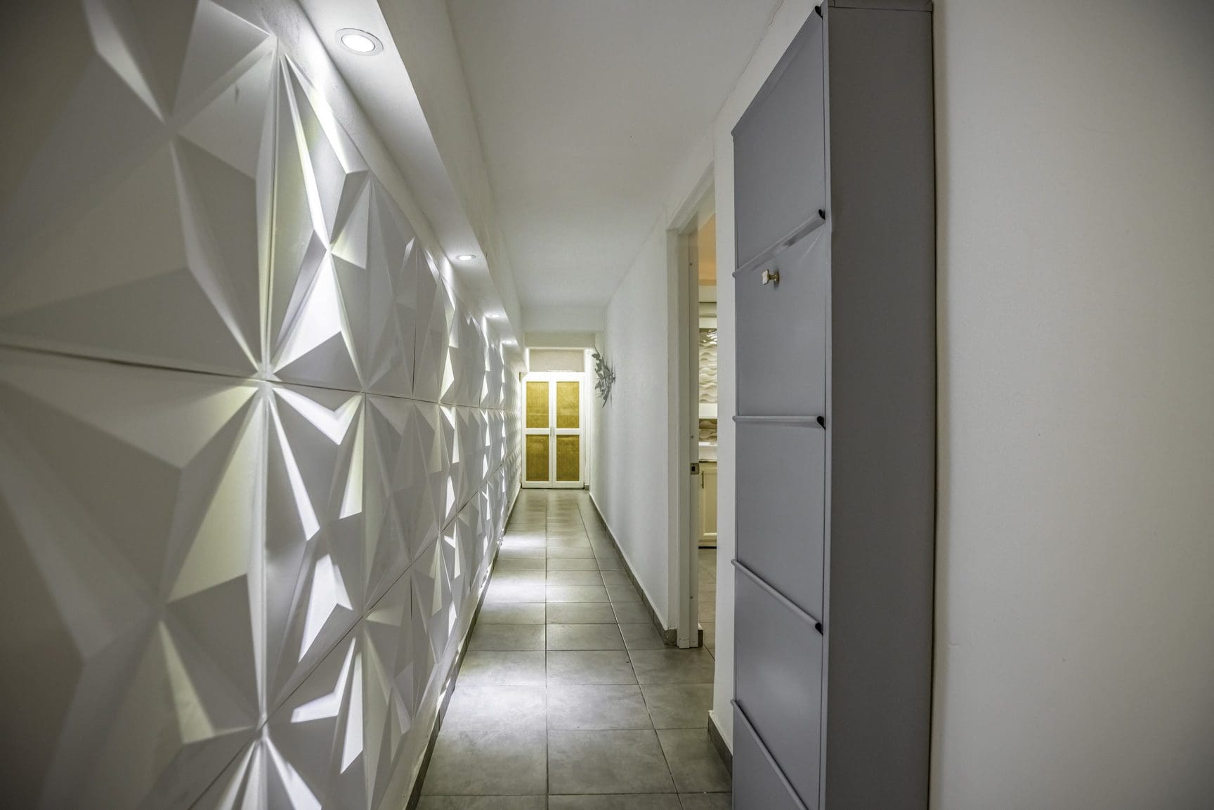 buyDRproperty Stack of pancakes with syrup, perfect for breakfast. Best pancake recipes. Sosua Real Estate