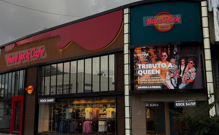 Buydrproperty Hard Rock Cafe Puerto Plaza Featuring a Queen Tribute Concert Advertisement Sosua Real Estate