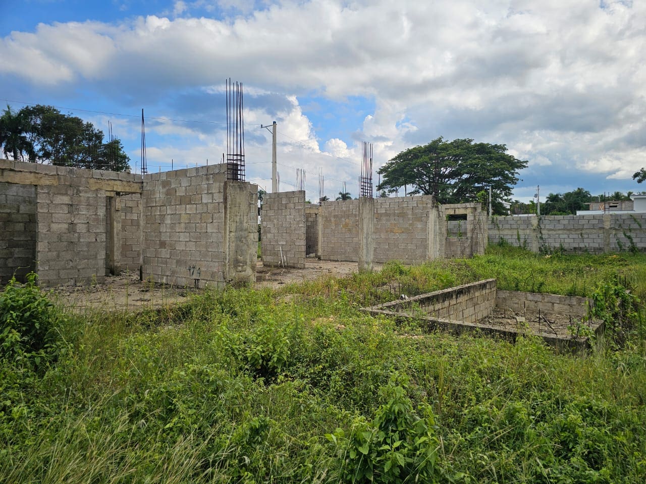 buyDRproperty Construction started on a 993 m² lot, a development opportunity near Casa Linda. Sosua Real Estate