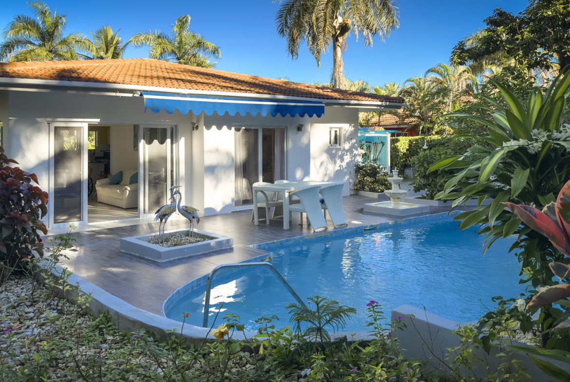 buyDRproperty Villa with private pool and tropical garden, part of a tropical oasis. Sosua Real Estate