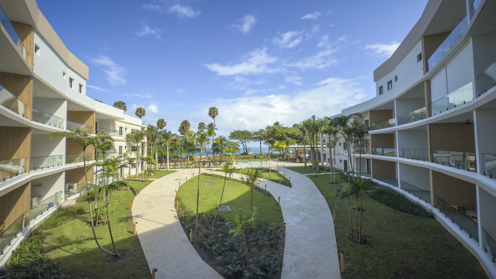 buyDRproperty Stack of homemade pancakes with syrup, perfect for a delicious breakfast. Sosua Real Estate
