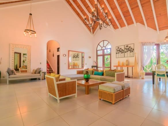 Villa Orchidea renovated villa in Sea Horse Ranch